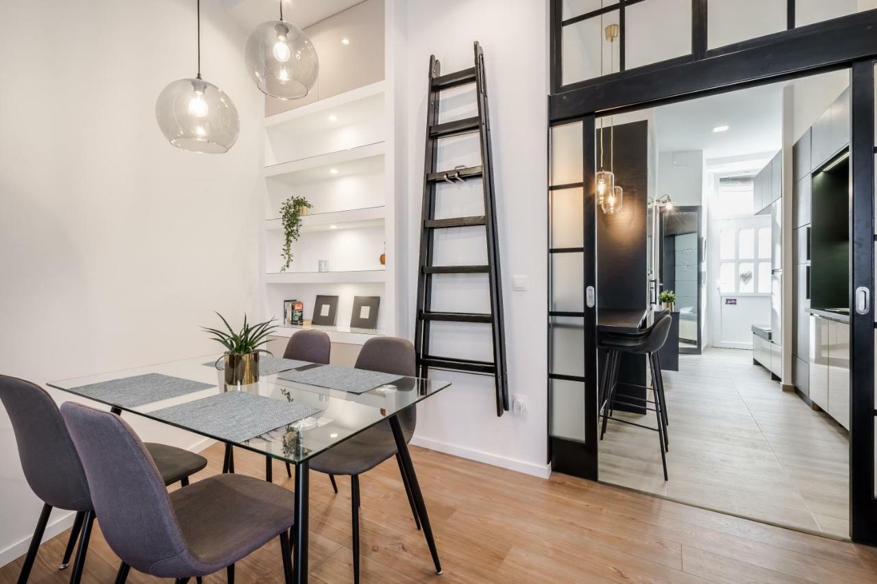 Bpr Thrill Design Home With A/C Budapest Kültér fotó
