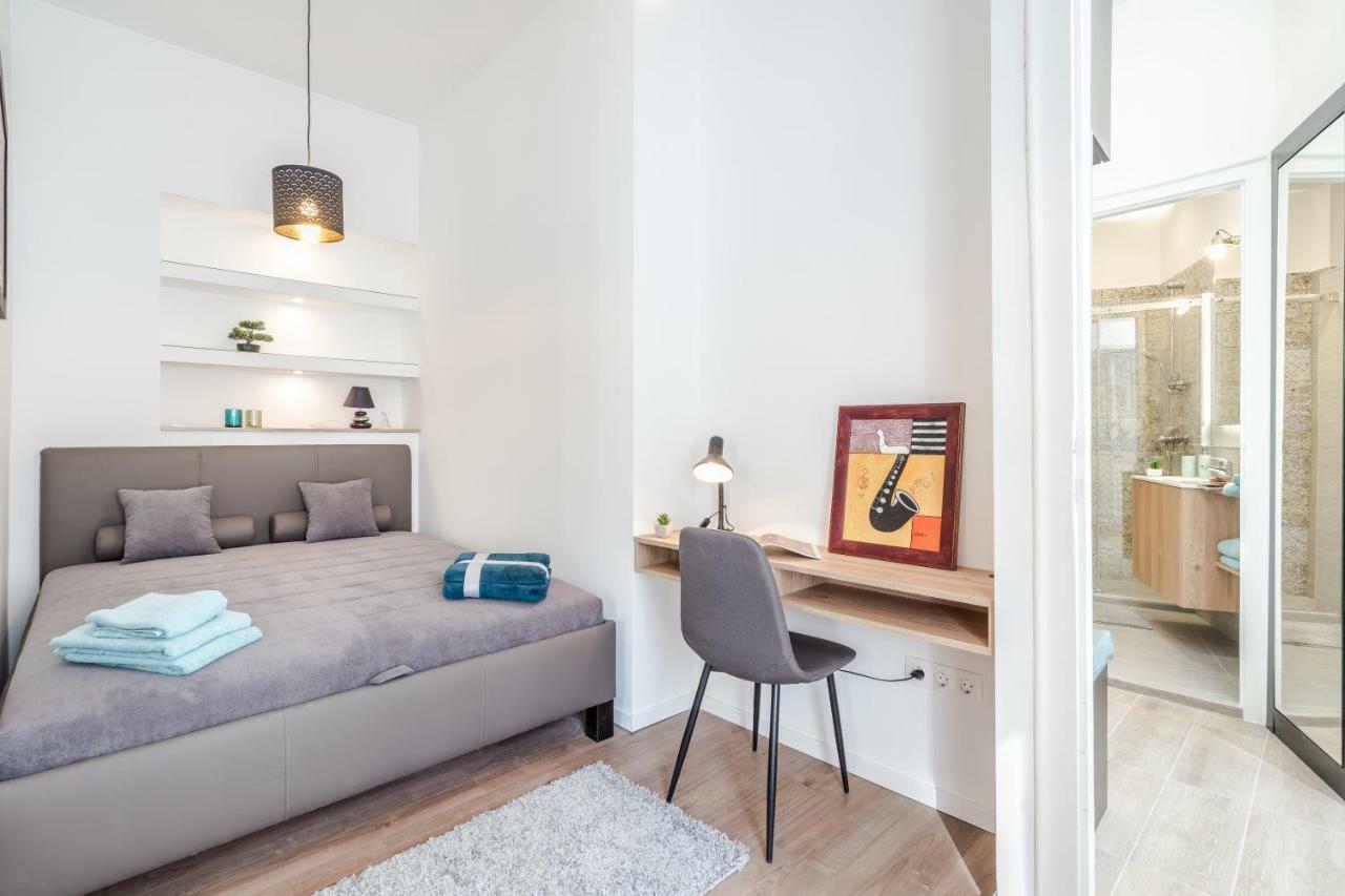 Bpr Thrill Design Home With A/C Budapest Kültér fotó