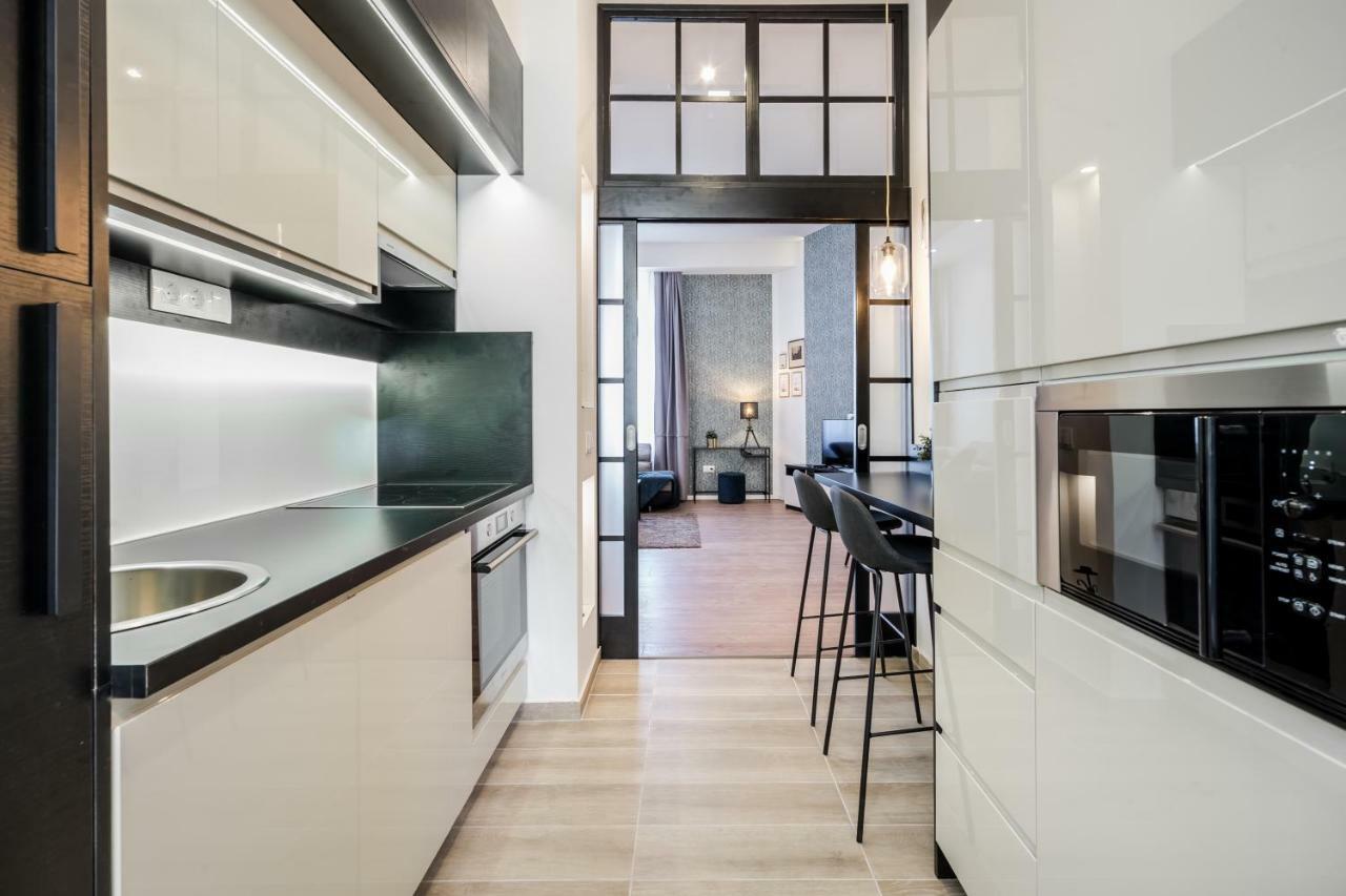 Bpr Thrill Design Home With A/C Budapest Kültér fotó