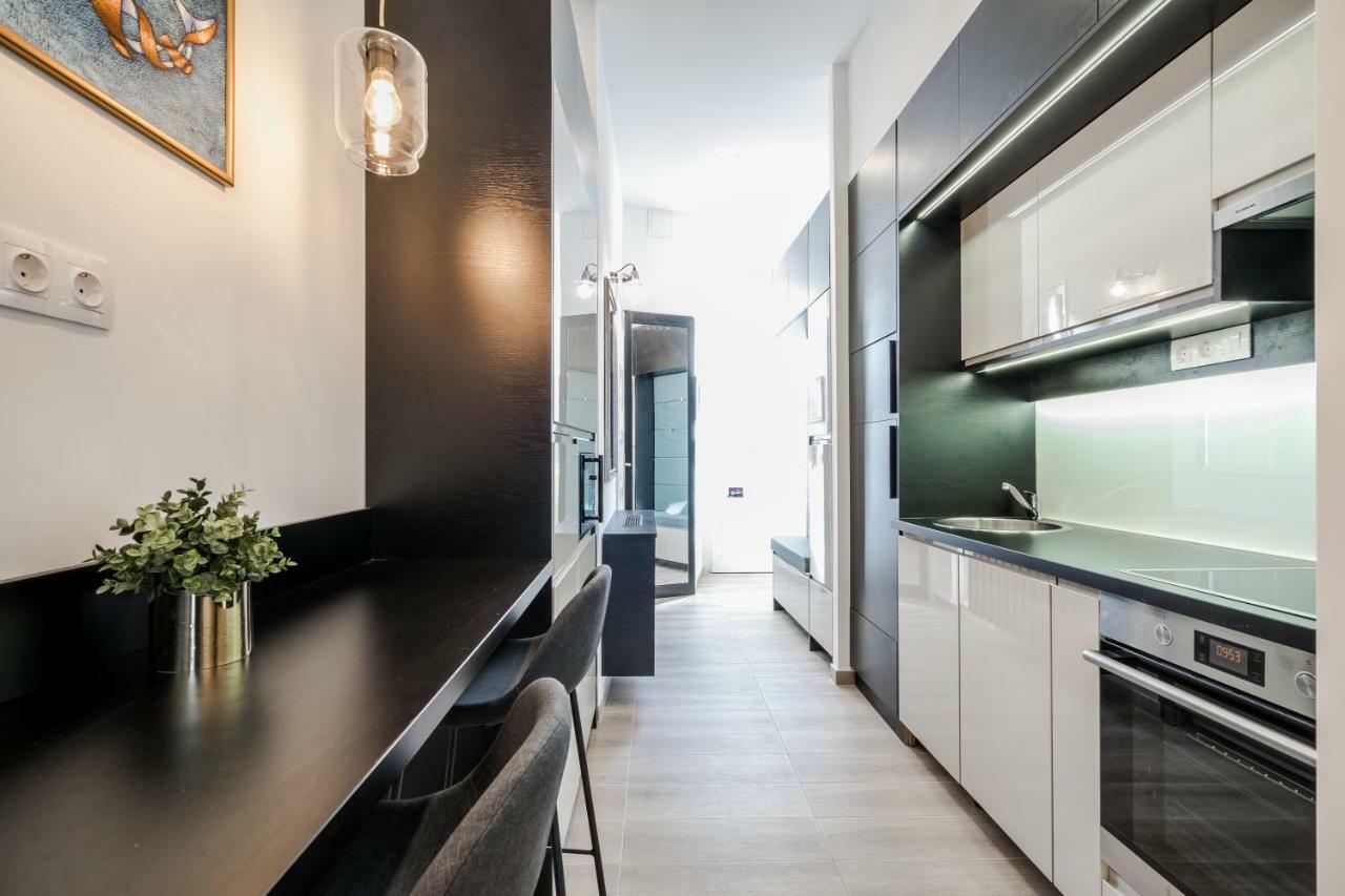 Bpr Thrill Design Home With A/C Budapest Kültér fotó